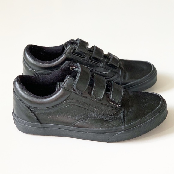 black leather vans size 3